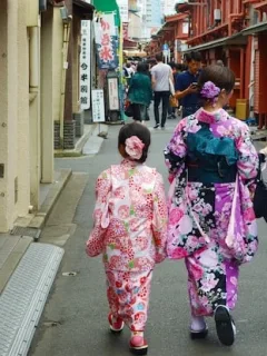 The Best Time to Shop in Japan: 2025 Sales & Discounts for US Shoppers - Cover Image