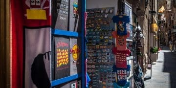 Japan's Souvenir Shopping Guide: Unique Gifts for US Friends - Cover Image
