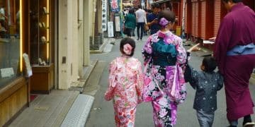 The Best Time to Shop in Japan: 2025 Sales & Discounts for US Shoppers - Cover Image