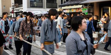 Mastering Japanese Bargaining: A US Shopper's Guide - Cover Image