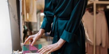 The Secret to Finding Authentic Kimonos: A Shopper's Guide for the US - Cover Image