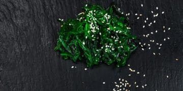 Discover Nori to Wakame: Japanese Seaweed & Health Benefits - Cover Image