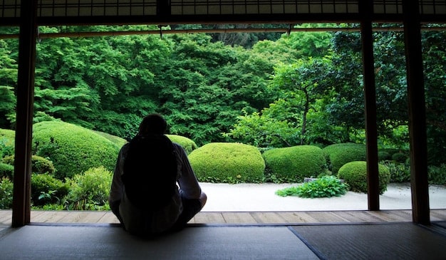 Decoding Japanese Silence: Mastering Japanese Communication in 2025